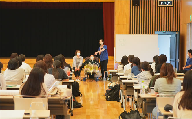 看護学校への講義活動